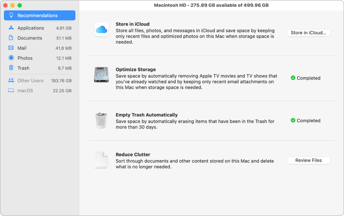 Las preferencias del panel Recomendaciones para almacenamiento, que muestra las opciones “Guardar en iCloud”, “Optimizar el almacenamiento”, “Borrar la papelera automáticamente” y “Reducir el desorden”.