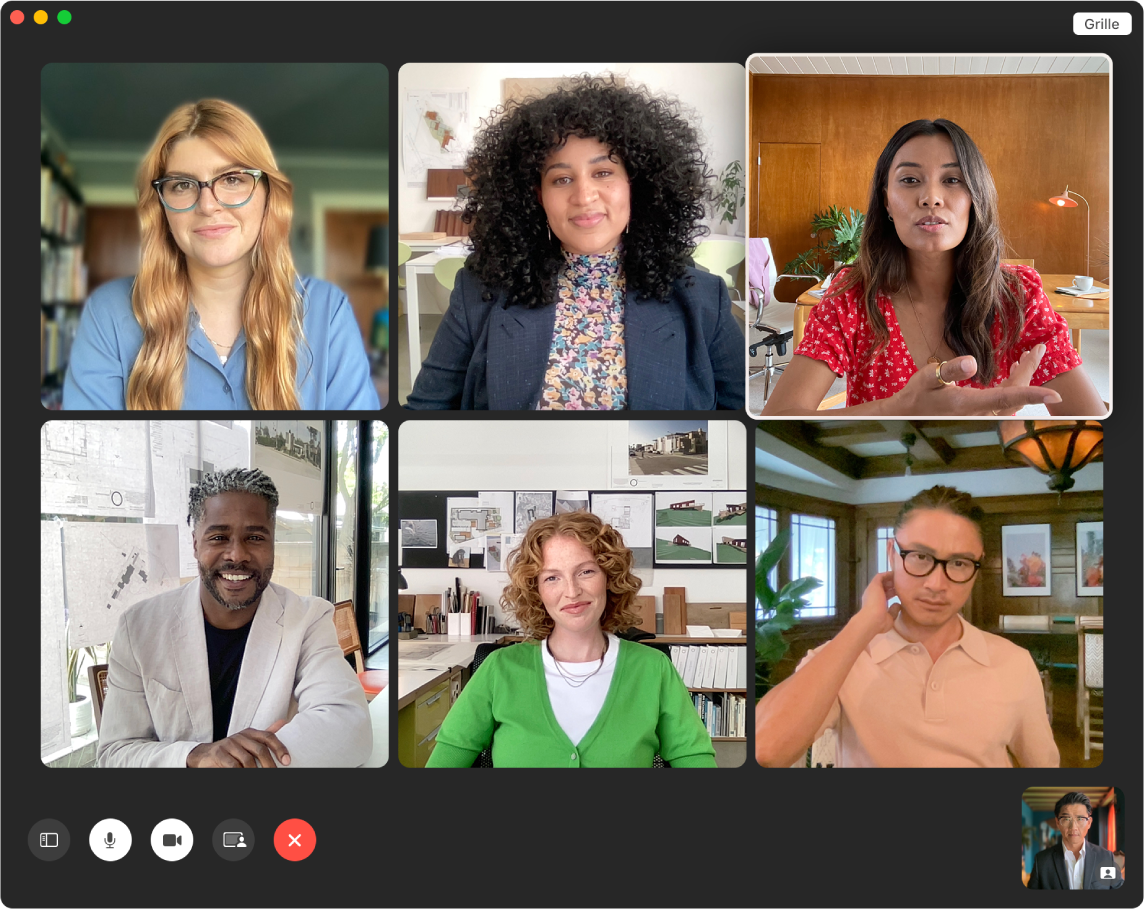 La fenêtre FaceTime avec des participants dans une grille. La personne qui parle est mise en avant.