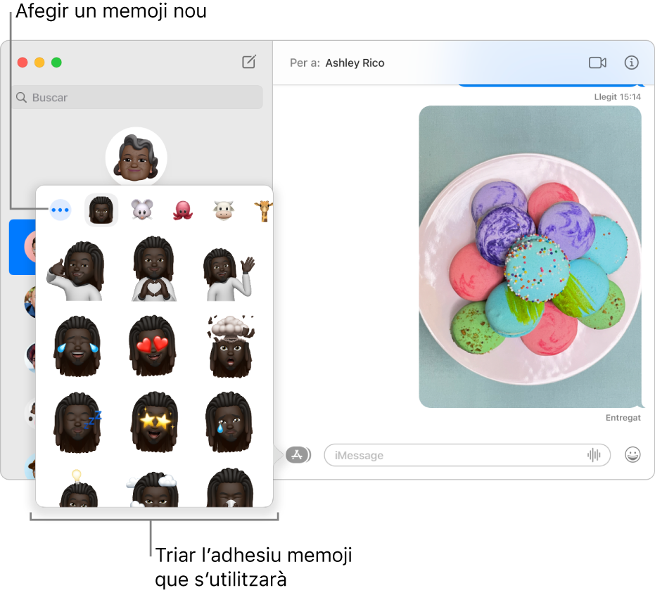 Finestra de l’app Missatges amb una llista de diverses converses a la barra lateral de l’esquerra, i una transcripció a la dreta. A l’hora de triar un adhesiu memoji des del botó Aplicacions, pots seleccionar un adhesiu memoji o crear-ne un de nou.