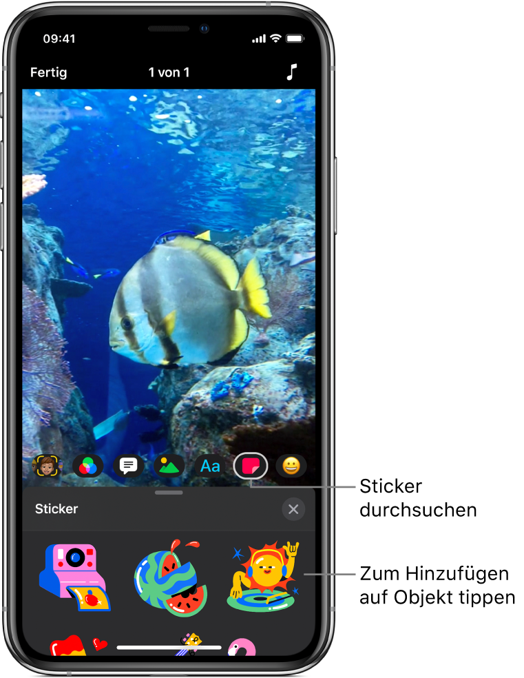 Ein Videobild im Viewer mit der ausgewählten Taste „Sticker“ und darunter den Optionen für die Sticker wird angezeigt.