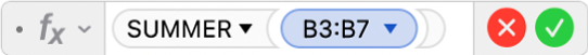 Formelredigeringen viser formelen =SUMMER(B3:B7).