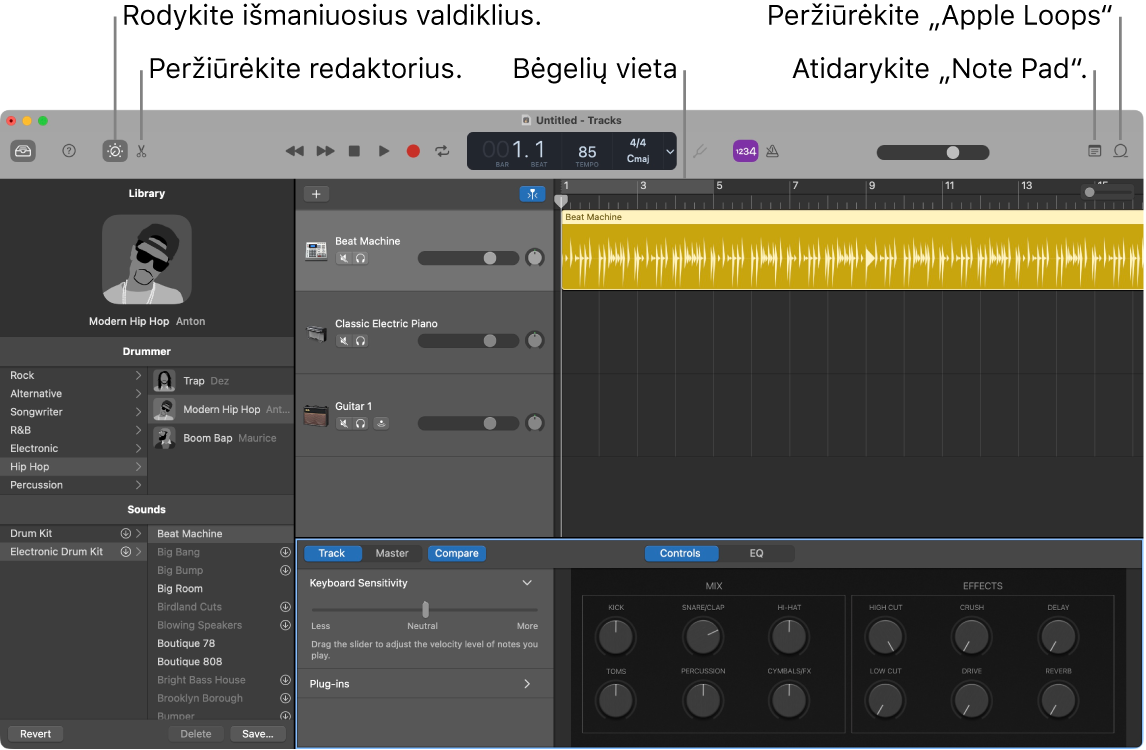 „GarageBand“ langas, kuriame rodomi mygtukai, skirti pasiekti funkcijas „Smart Controls“, „Editors“, „Notes“ ir „Apple Loops“. Jame taip pat rodomas takelių ekranas.