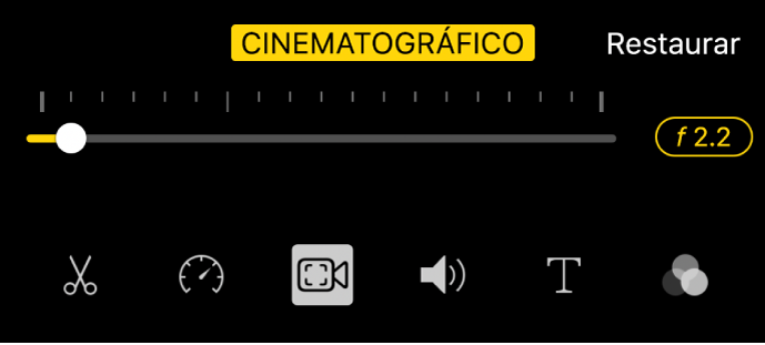 El regulador Profundidad de campo, disponible al tocar el botón Cine.