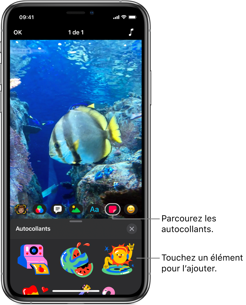 Image d’une vidéo dans le visualiseur, avec le bouton Autocollants sélectionné et des autocollants en dessous.