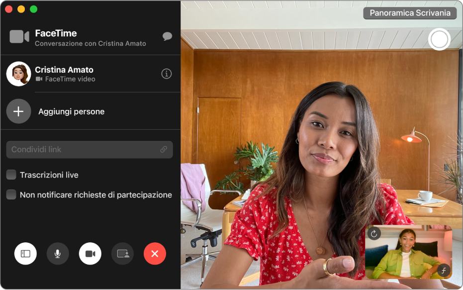 Una videochiamata FaceTime in corso, con il partecipante corrente visualizzato a destra. Nella barra laterale, è visualizzato il nome del partecipante insieme all’opzione “Aggiungi persone”.