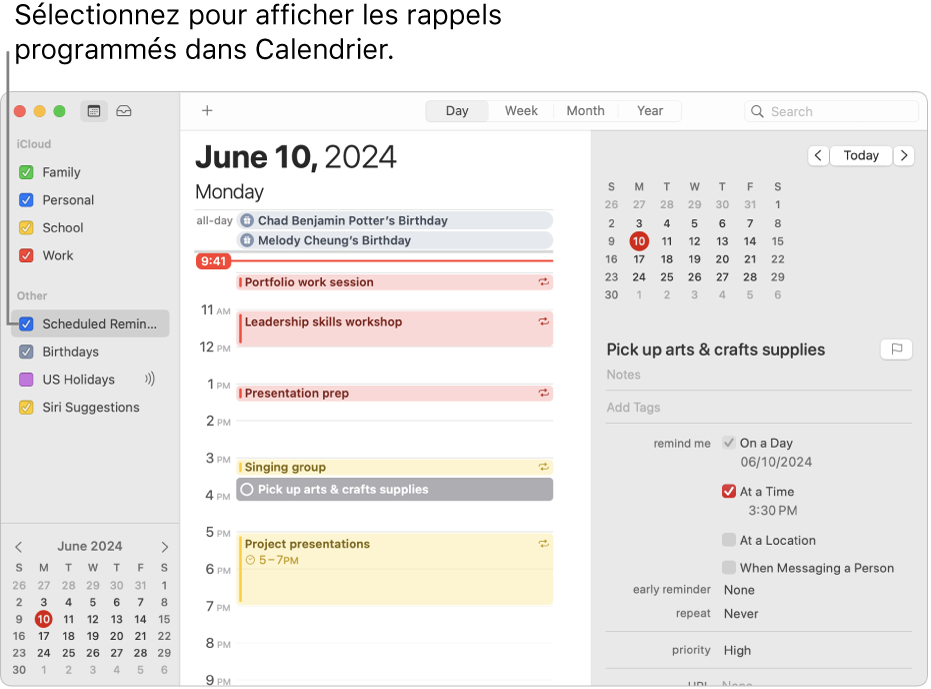 Une fenêtre Calendrier en présentation Jour affichant la liste des calendriers et la case Rappels programmés cochée. Le programme du jour présente des évènements ainsi qu’un rappel programmé avec la zone servant à ajouter des rappels à droite.