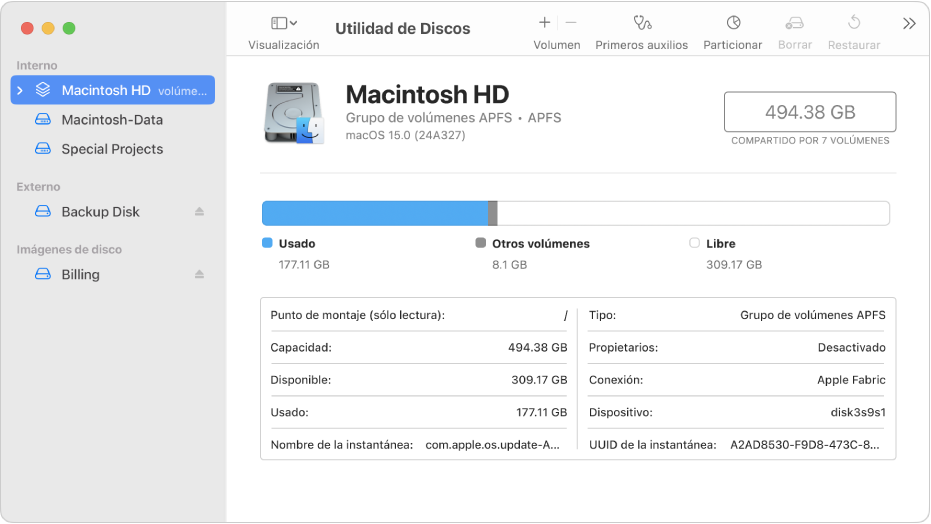 La ventana Utilidad de Discos con la visualización Mostrar sólo los volúmenes seleccionada. La barra lateral a la izquierda muestra dos volúmenes internos, un volumen externo y un volumen de imagen de disco. El lado derecho de la ventana muestra detalles sobre el volumen seleccionado.