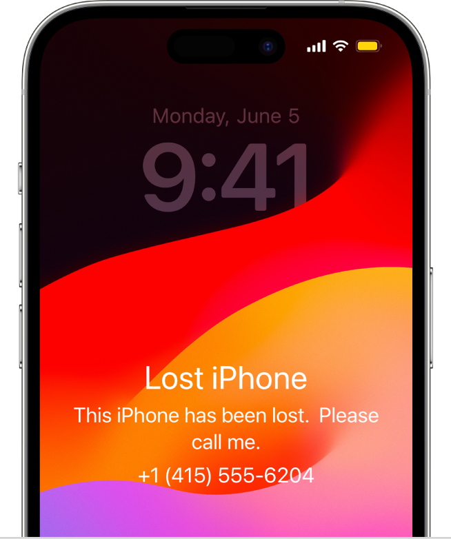 Una pantalla de bloqueig de l’iPhone amb el missatge: “iPhone perdut. He perdut aquest iPhone. Si us plau, truca’m. (669) 555-3691.”