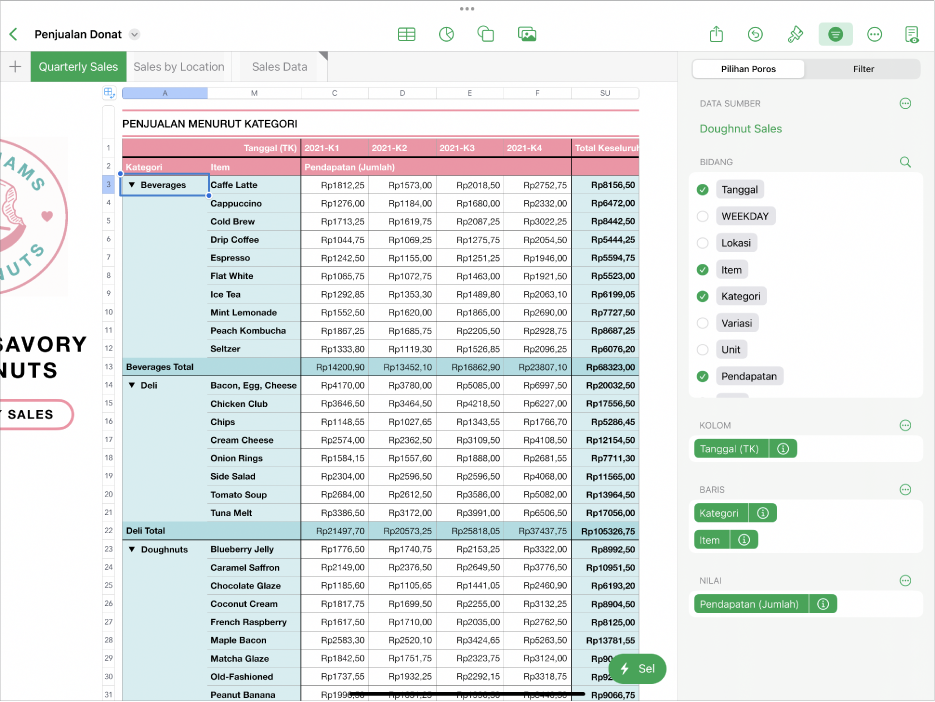 Spreadsheet dengan kontrol Pilihan Poros ditampilkan di bar samping Atur di sebelah kanan layar.