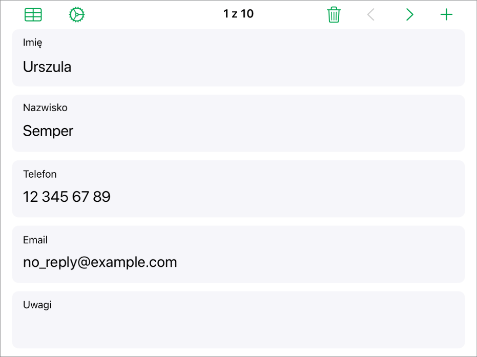Jeden rekord w formularzu z polami przeznaczonymi dla imienia, numeru telefonu, adresu email i innych. Na górze widoczne są także narzędzia do wyświetlania powiązanej tabeli, konfigurowania formularza oraz przełączania między rekordami.