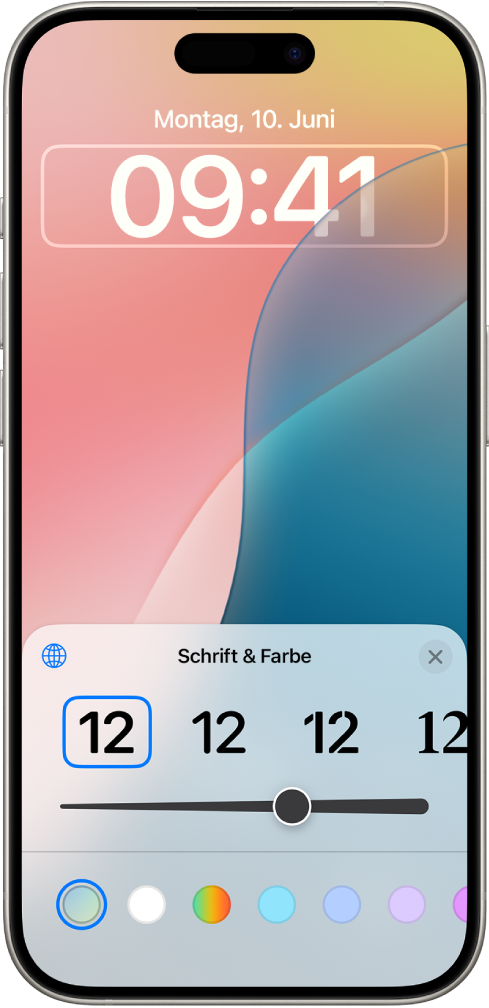 Ein Bildschirm zum Bearbeiten des Uhrenstils auf dem Sperrbildschirm zeigt die ausgewählt Uhrzeit sowie dazugehörige Steuerelemente für die Auswahl einer Schriftart, der Linienstärke und die Schriftfarbe.