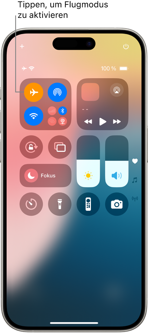 Der Bildschirm des Kontrollzentrums zeigt, dass durch Tippen auf die Taste oben links der Flugmodus aktiviert wird.