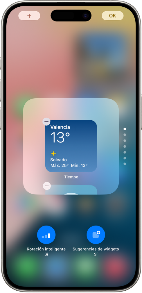 Grupo inteligente que se está editando con un botón Eliminar en la esquina superior izquierda de un widget del grupo. Debajo hay un botón “Rotación inteligente” y un botón “Sugerencias de widgets” para añadir widgets al grupo.