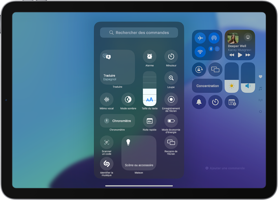 Un écran affichant des commandes que vous pouvez ajouter au centre de contrôle, comme « Taille du texte », « Mode sombre » et « Note rapide ».