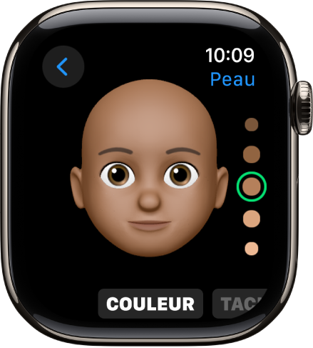 L’app Memoji sur l’Apple Watch affichant l’écran de modification du nez. Il y a un gros plan sur le visage, centré sur le nez. Le mot Couleur s’affiche en bas.