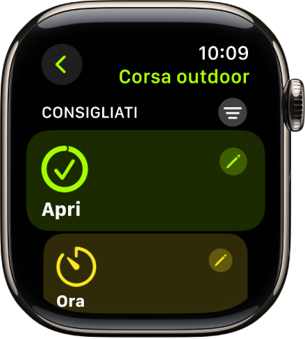 L’app Allenamento con una schermata per modificare un allenamento di corsa outdoor. Al centro del pannello è presente l’indicazione Aperto, mentre il pulsante Modifica è in alto a destra. Sotto è presente l’icona del tempo.