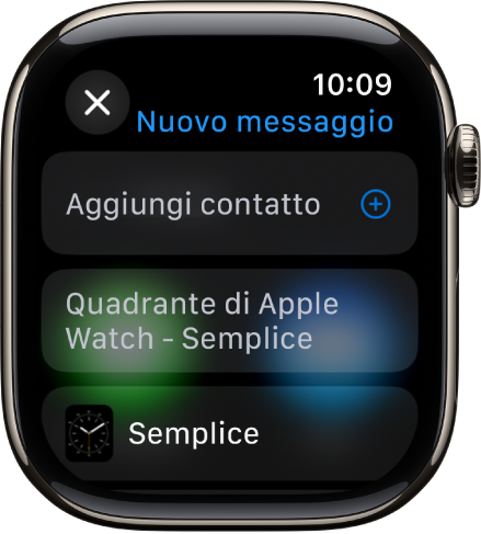 Lo schermo di Apple Watch che mostra un quadrante che condivide un messaggio con il nome del destinatario in alto. Qui sotto c’è il pulsante Aggiungi contatto e il nome del quadrante.