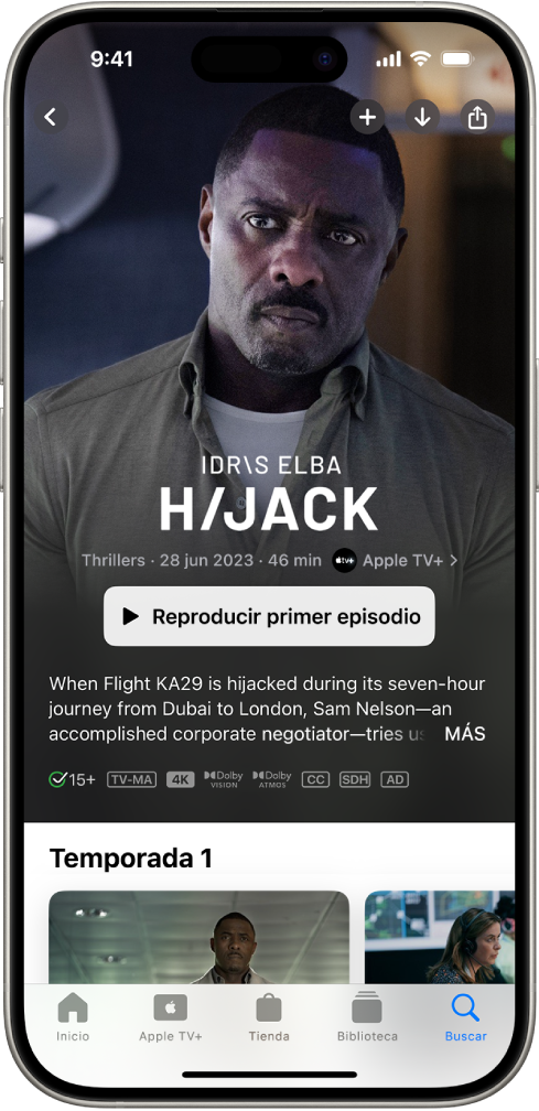 La pestaña Apple TV+ muestra contenido destacado de Apple Originals con el título, el botón “Reproducir primer episodio” y una descripción de la serie. En la parte inferior, de izquierda a derecha, se muestran las pestañas Inicio, Apple TV, Tienda, Biblioteca y Buscar.