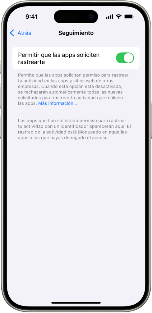 La pantalla Rastreo con un ajuste para controlar si las apps pueden solicitar seguirte en sitios web y apps propiedad de otras compañías.