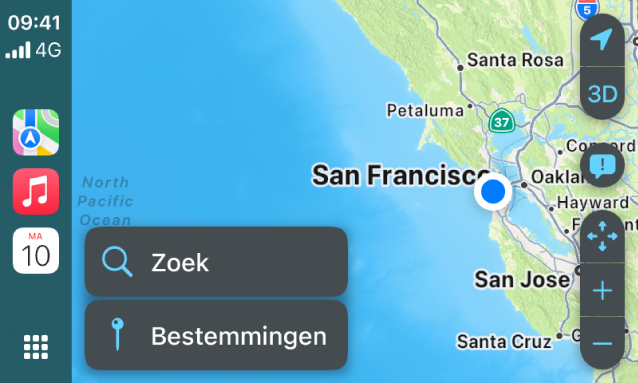 Een CarPlay-scherm met een kaart van San Francisco. Aan de rechterkant staan de knoppen voor de locatie, 3D, het melden van gevaren en in- en uitzoomen. Onderin staan de knoppen voor zoeken en de bestemming.