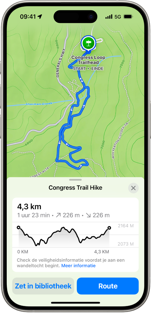 Een overzicht van een wandeltocht die je kunt downloaden, met afstand, hoogteprofiel, geschatte tijdsduur en opties om de wandeltocht te bewaren of een routebeschrijving naar het beginpunt op te vragen.