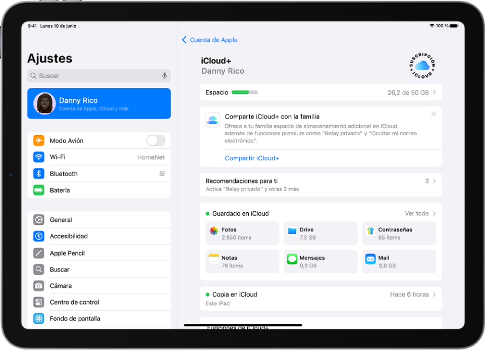 Pantalla de ajustes de iCloud con el medidor de almacenamiento en iCloud y una lista de apps y servicios, como Fotos, iCloud Drive y iCloud Mail, que se pueden usar con iCloud.