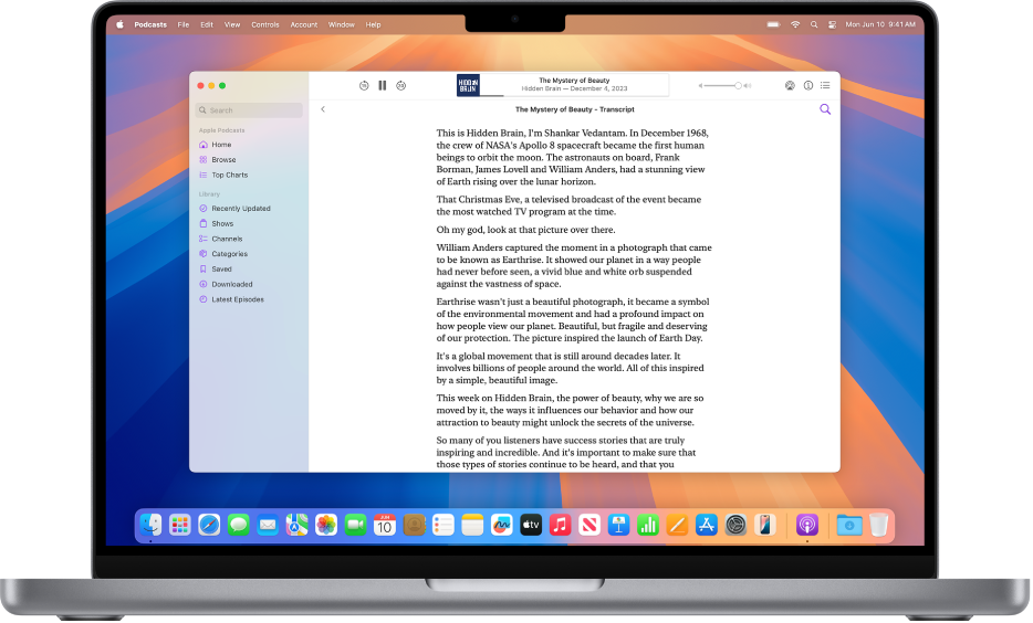 L’app Podcast di Apple su un Mac, che mostra la trascrizione della puntata attualmente in riproduzione.