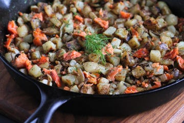 Smoked Salmon &amp; Dill Breakfast Hash