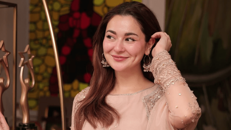 Hania Aamir explains why she abruptly left her Dallas meet-and-greet