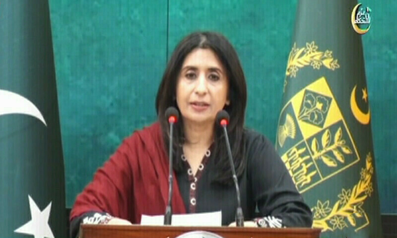 FO spokesperson Mumtaz Zahra Baloch addresses a media briefing in Islamabad on Dec 26, 2024. — DawnNewsTV