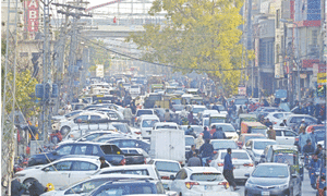 Traffic jams hurt Saddar reputation as shopping hub