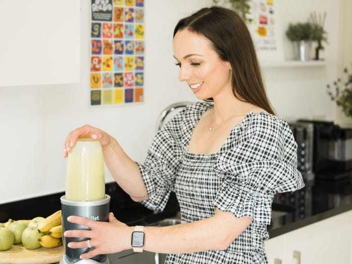 Nichola Ludlam-Raine making a smoothie.