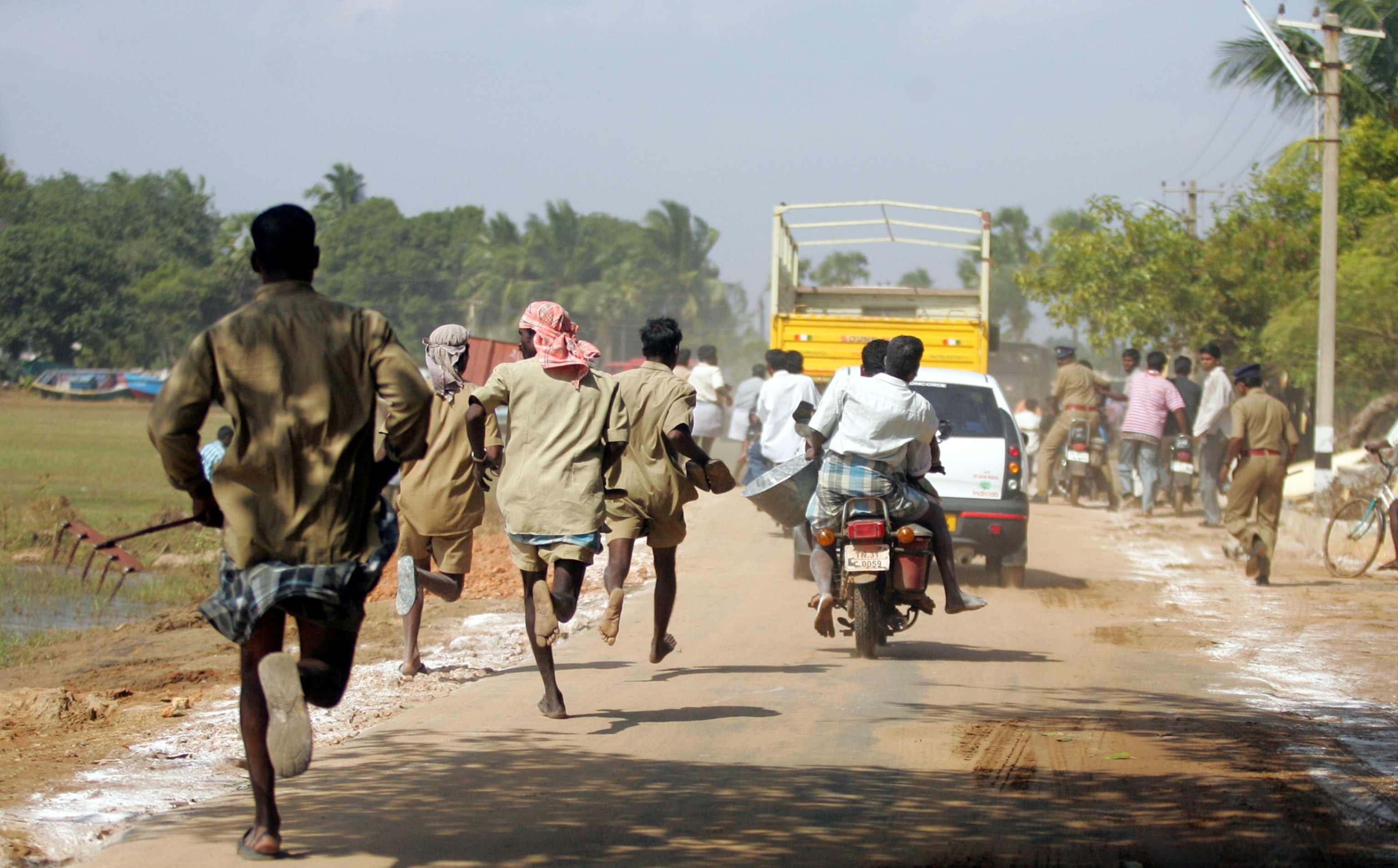 People running.