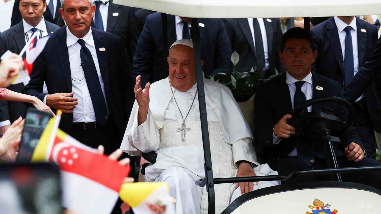 Pope Francis arrives in Singapore, last stop on 12-day tour