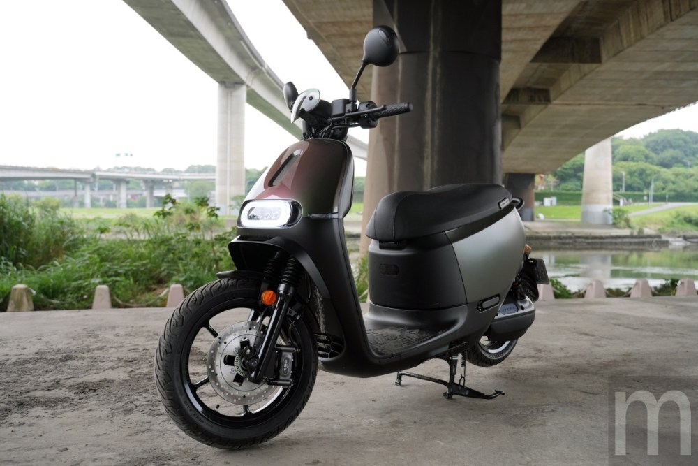 Gogoro, 可以透過「軟體定義」、遠端遙控的Gogoro SuperSport ACE動手騎<br><span style='color:#848482;font-size:16px;'>透過此次設計特色推測Gogoro未來可能的商業模式</span>, mashdigi－科技、新品、趣聞、趨勢