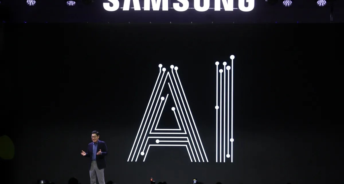 Samsung CEO JH Han Speaking at CES Samsung Press Conference 1