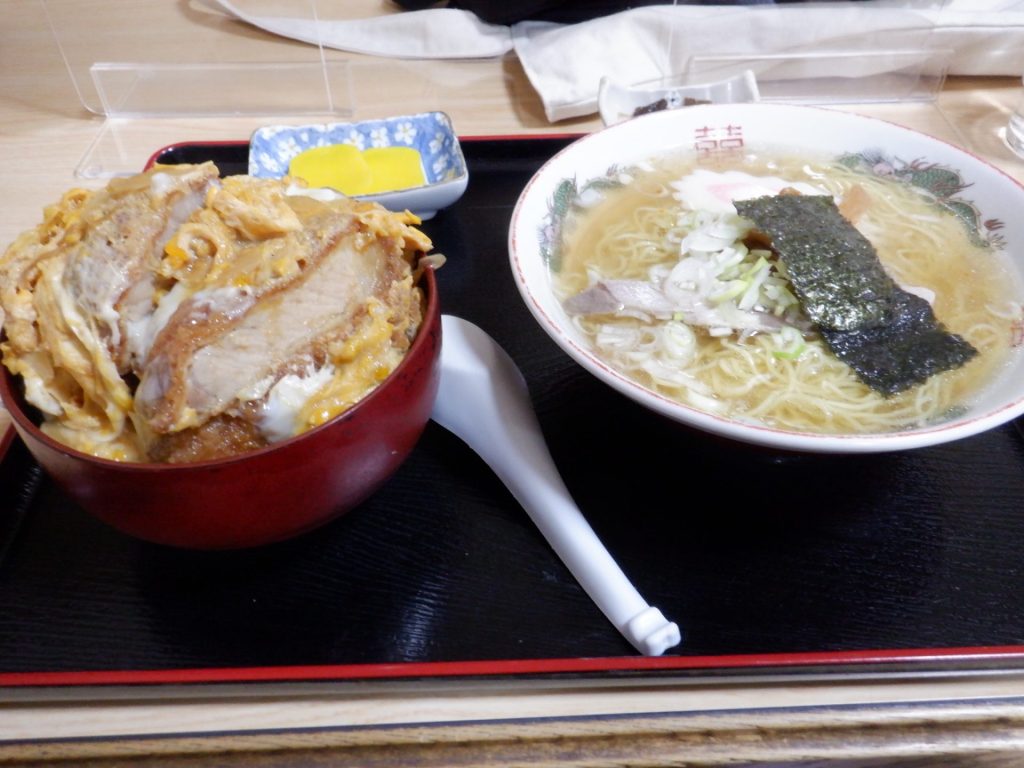 カツ丼・ラーメン