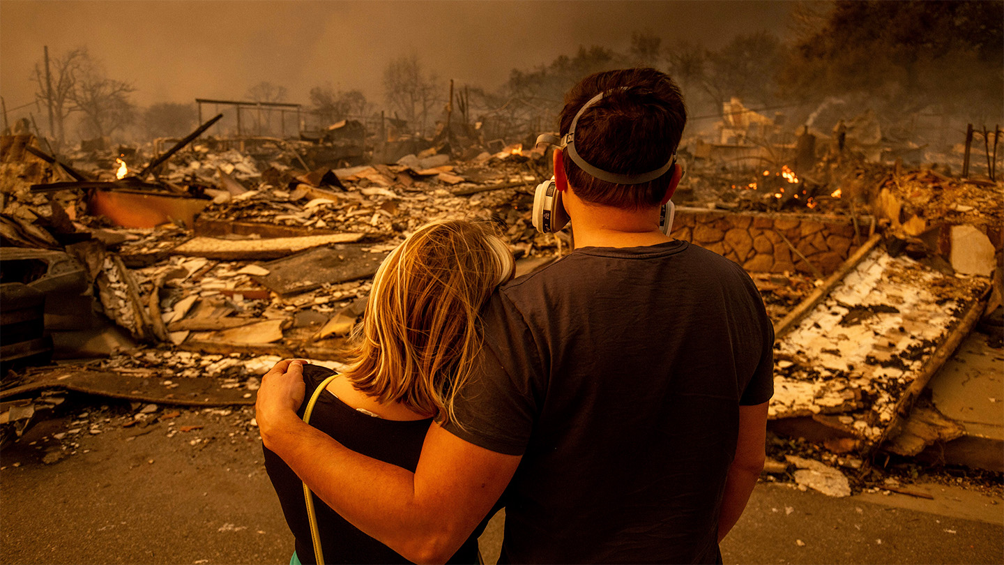 couple observes LA fire damage