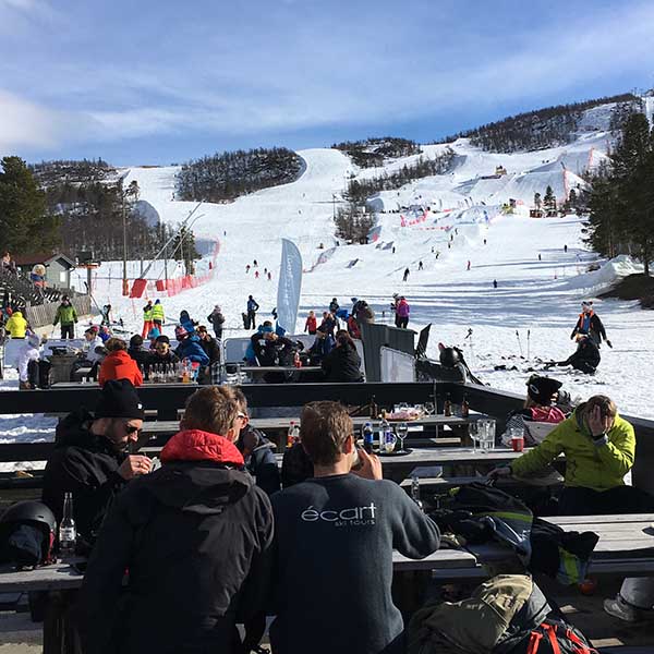 skipiste en après ski in Geilo Noorwegen