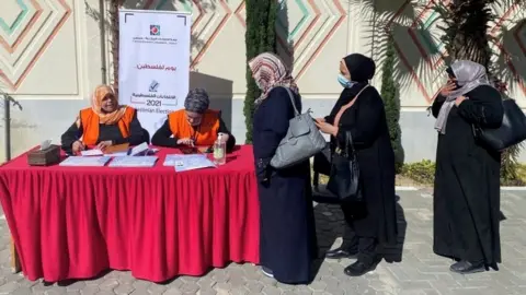 Reuters Palestinian election officials register voters in Gaza City (10/02/21)