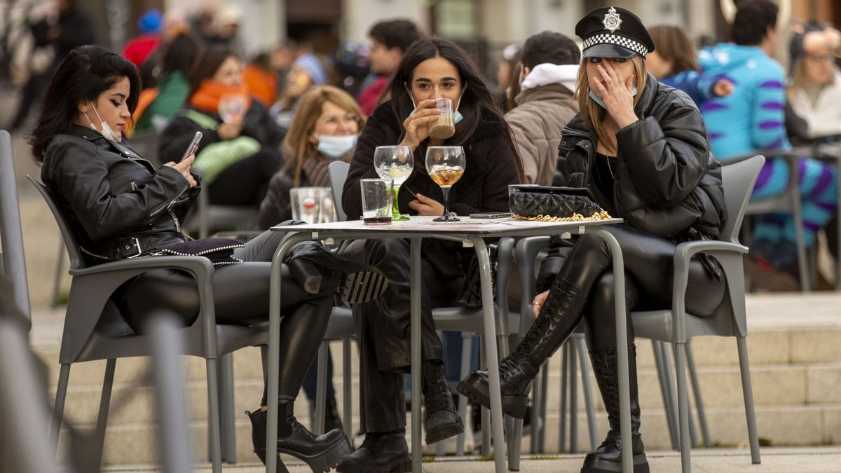 Un puente de diciembre sin 'kalimotxo' en Vitoria: paro en hostelería y jaleo entre sindicatos