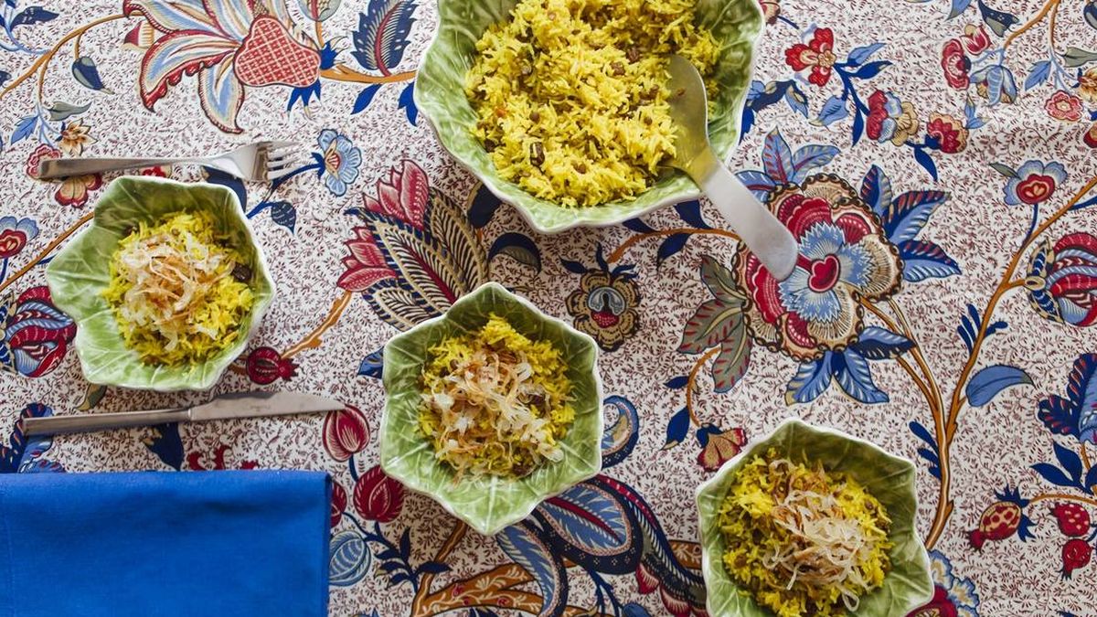 Arroz con lentejas de Egipto y cebollas crujientes de Rosa Tovar 