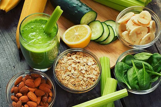 A raw food diet may help you lose weight, but it may not improve diabetes symptoms.