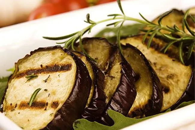 Eggplants and okra are high in soluble fiber which benefits your cholesterol levels. 