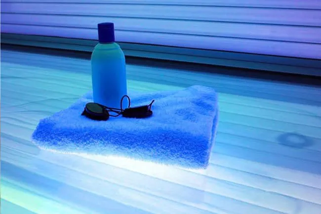 More than a dozen states ban indoor tanning for people under 18. 