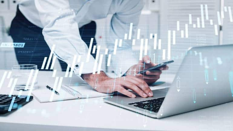 The working of the Parabolic SAR and how to read trend direction and price reversals