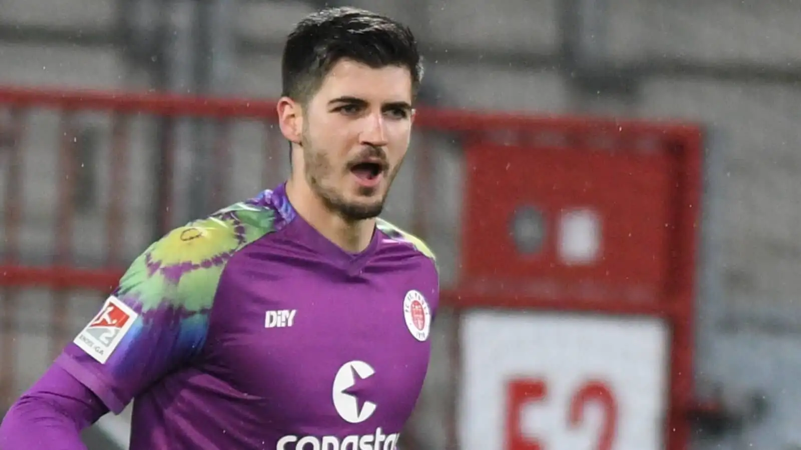 Wolves transfer news: Bruno Lage faces competition from two clubs in the race to sign Nikola Vasilj