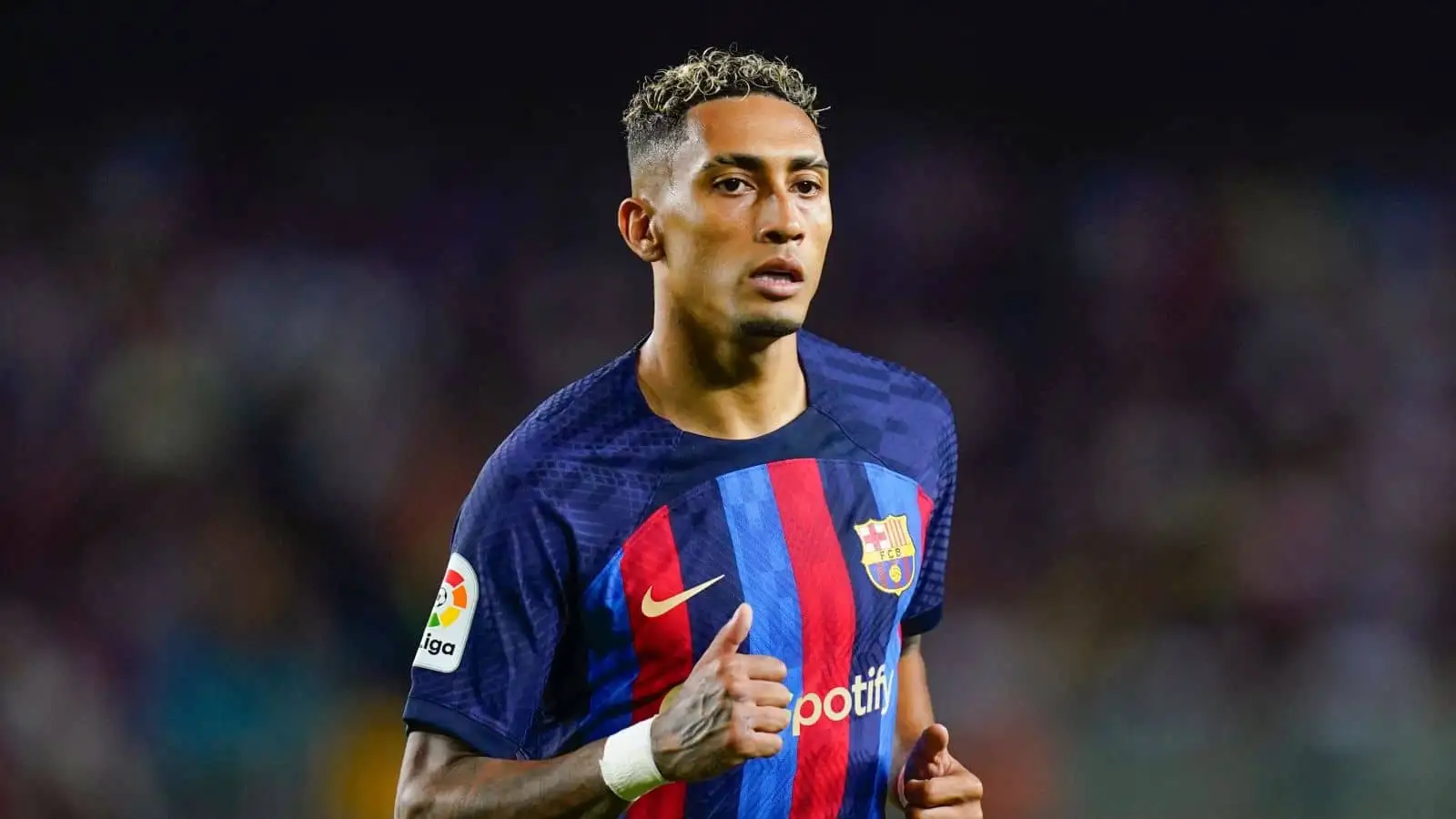 Fabrizio Romano casts verdict on Raphinha start at Barcelona as star is told club that would have been perfect for him