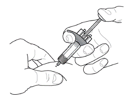 Gently pinch the skin and insert the needle at the
recommended injection site - - Illustration