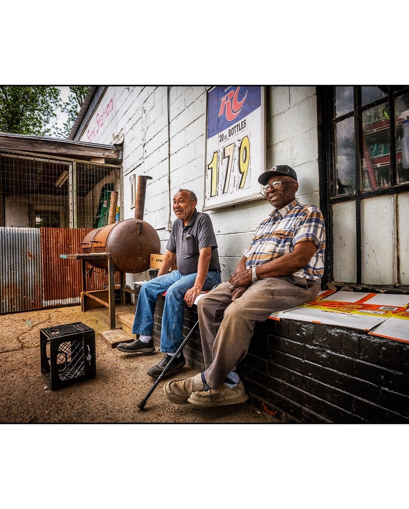 Bassie&rsquo;s Service Station is located along the Mississippi River in Gunnison, Mississippi, &ldquo;a small town with a bright future,&rdquo; population 265. Billy Bassie had been running the service station for about 40 years, selling lunch meats